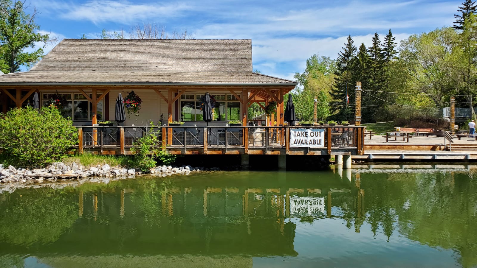 Bowness Calgary homes