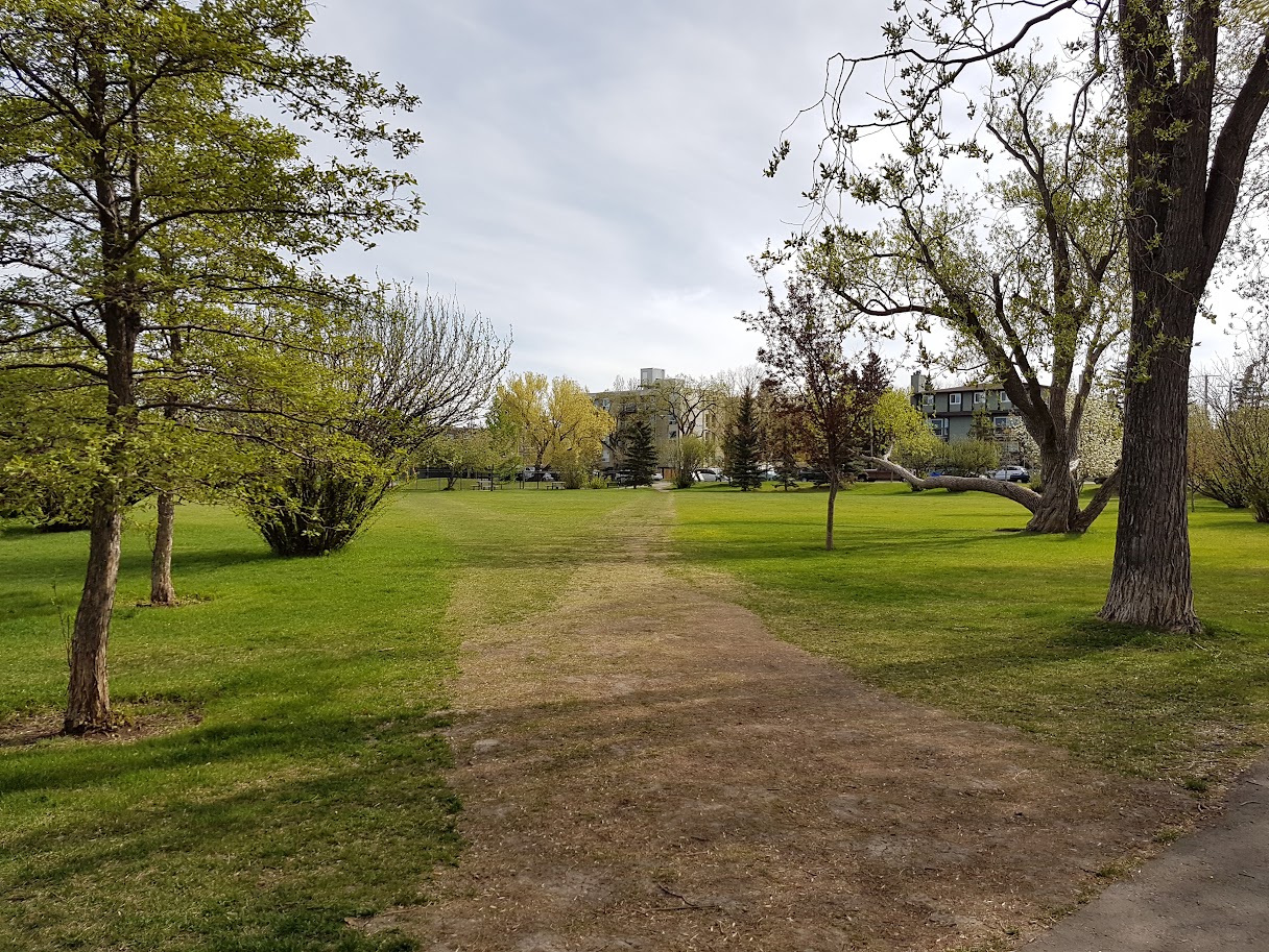 Crescent Heights Real Estate