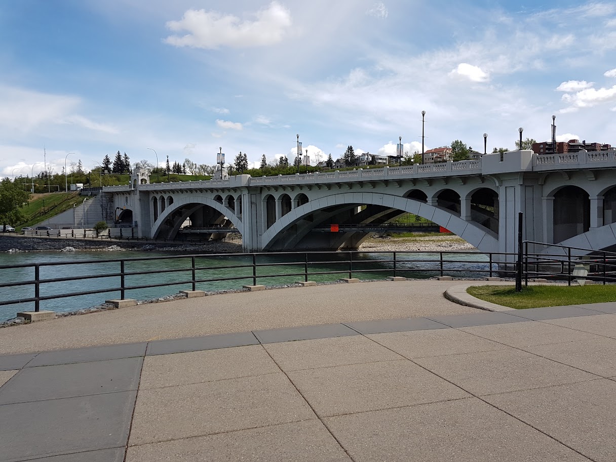 Crescent Heights Real Estate